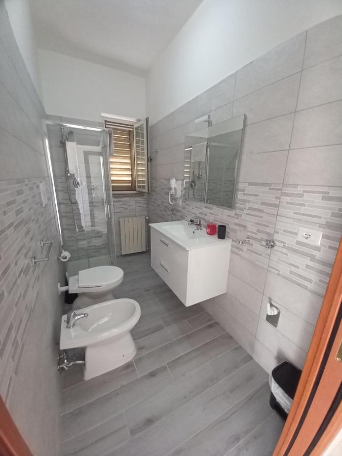 Il Girasole Formia Guesthouse Rooms Exterior foto