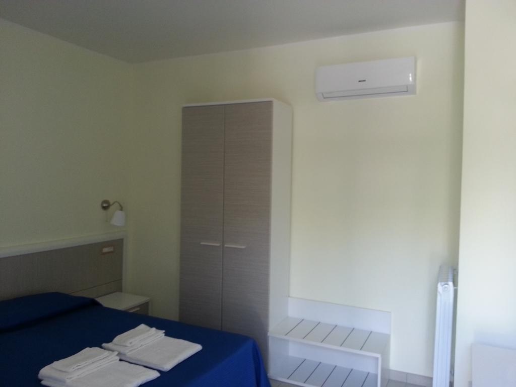 Il Girasole Formia Guesthouse Rooms Exterior foto