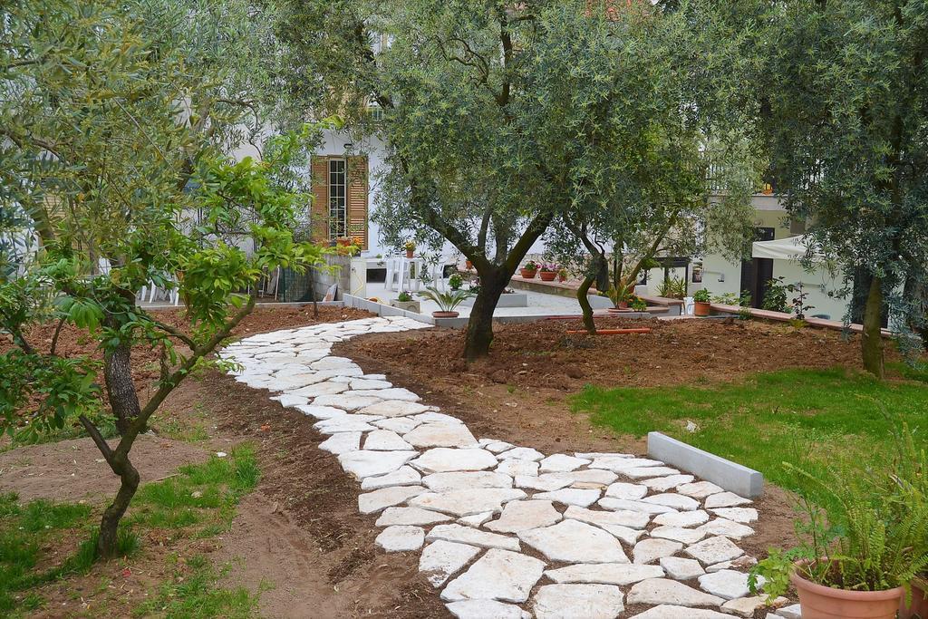 Il Girasole Formia Guesthouse Rooms Exterior foto