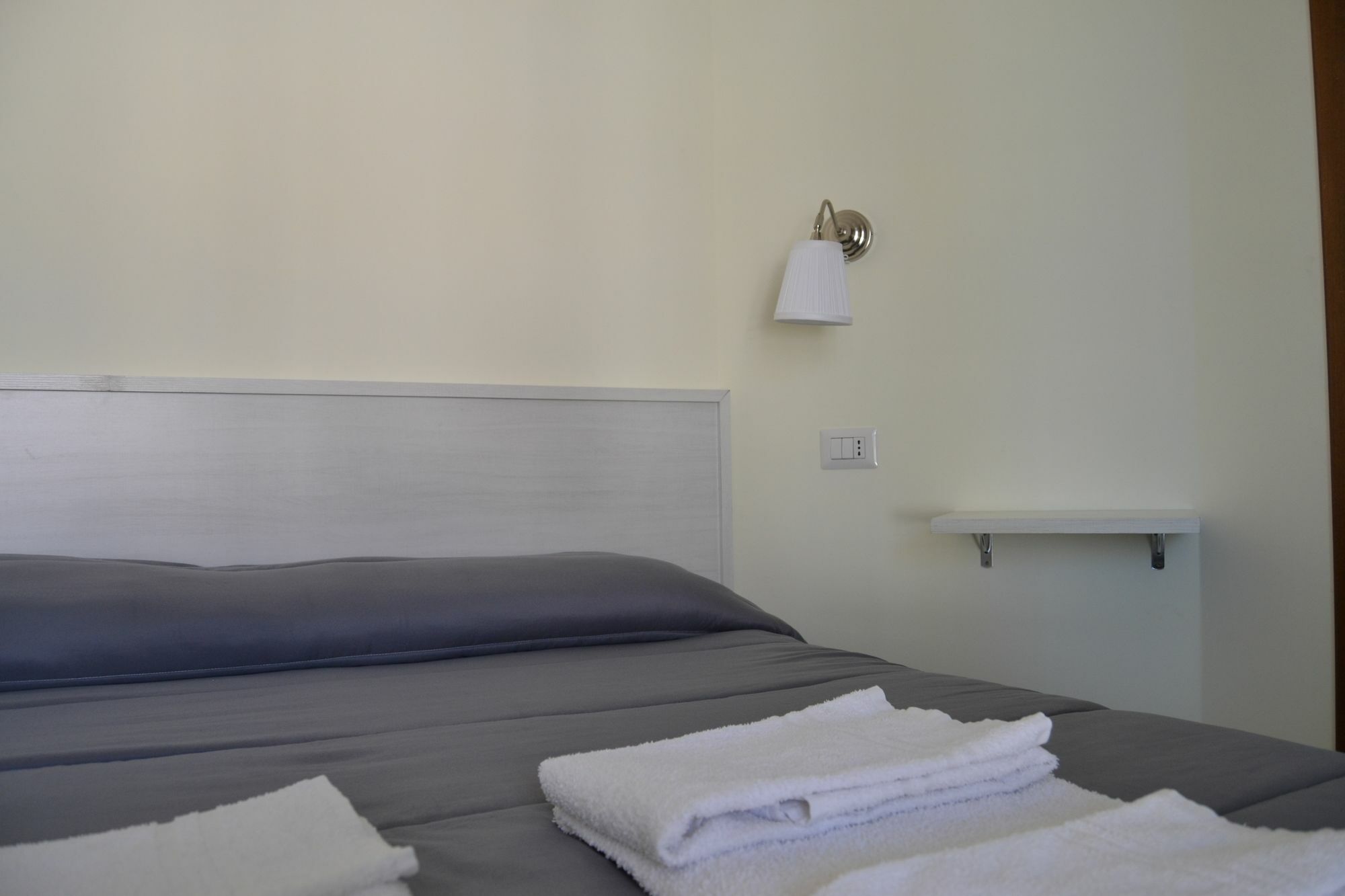 Il Girasole Formia Guesthouse Rooms Exterior foto