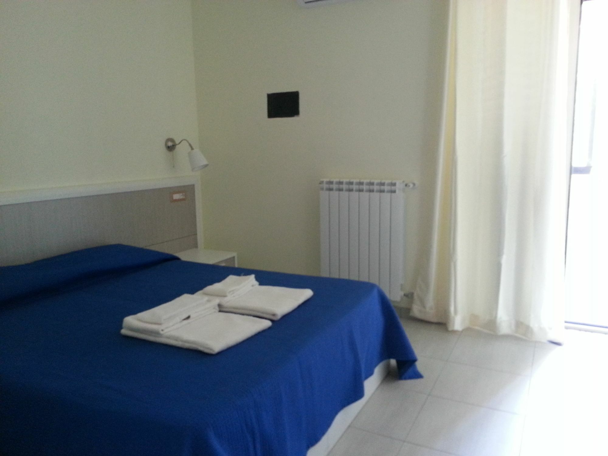 Il Girasole Formia Guesthouse Rooms Exterior foto